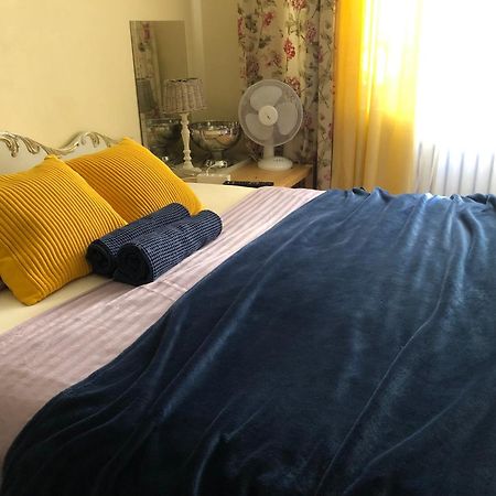 Sharm Sweet Studio City Center Kamppi 49 Kalevankatu Хелзинки Екстериор снимка